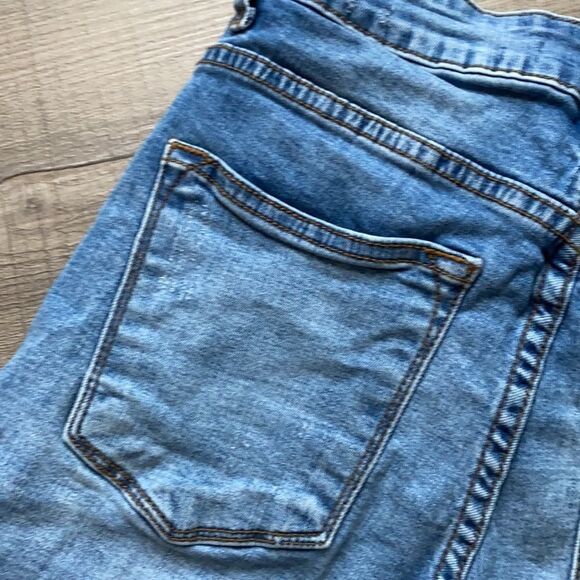 KanCan Estilo Jean Shorts Distressed Size 5 / 26 - Picture 3 of 8